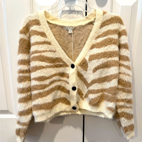 NWT Endless Blu Animal Print Cropped Cardigan - size small - Picture 1 of 5